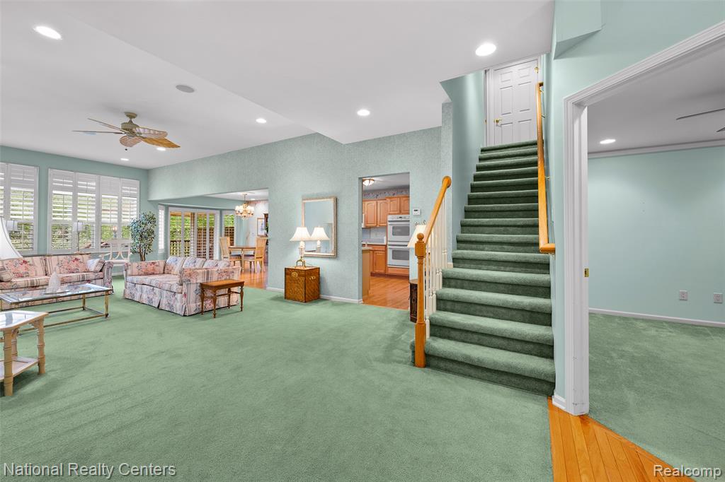 49455 N Glacier Avenue, 43, Northville, MI 48168 — Photo 4