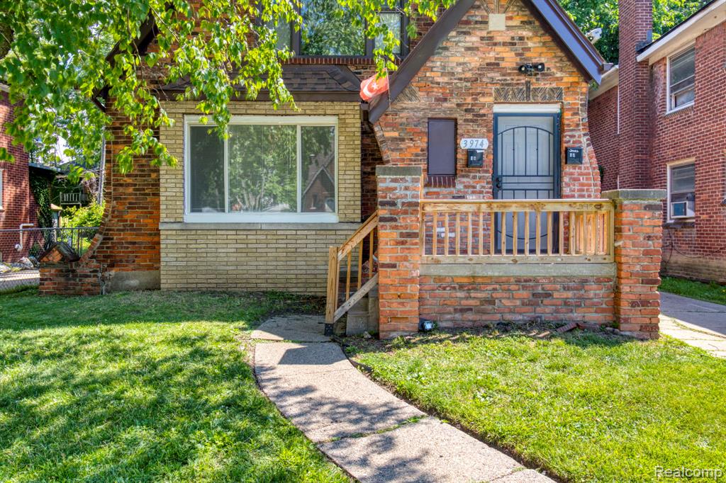 3974 Devonshire Road, Detroit, MI 48224 — front exterior