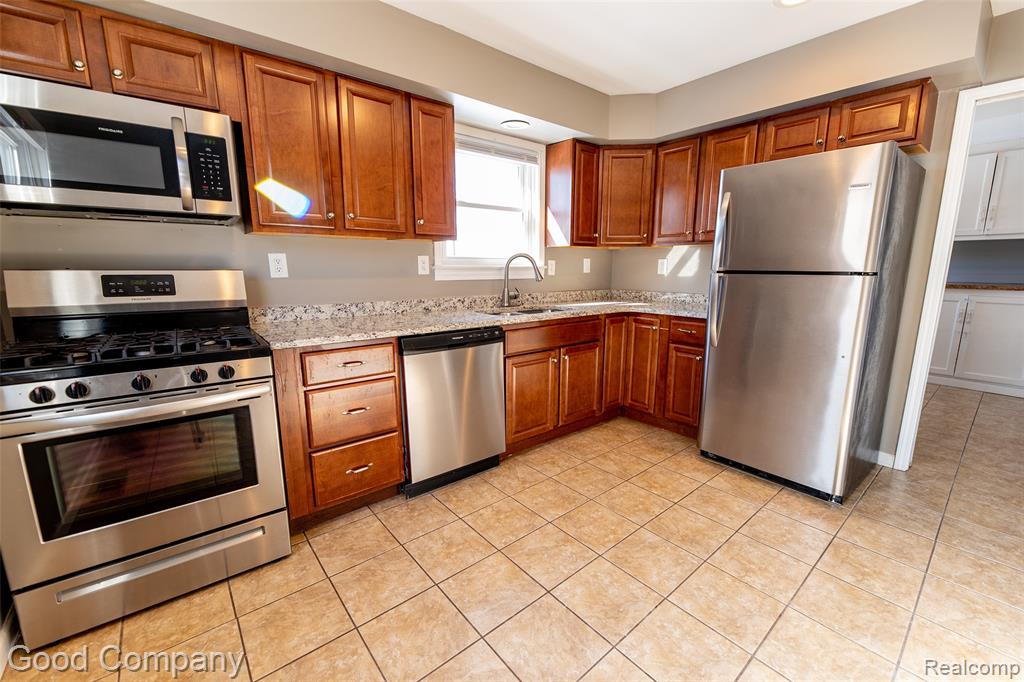 9312 Pine Street, Taylor, MI — Photo 5