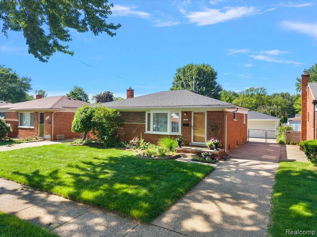 1271 Beaupre Avenue, Madison Heights, MI 48071 — Photo 43