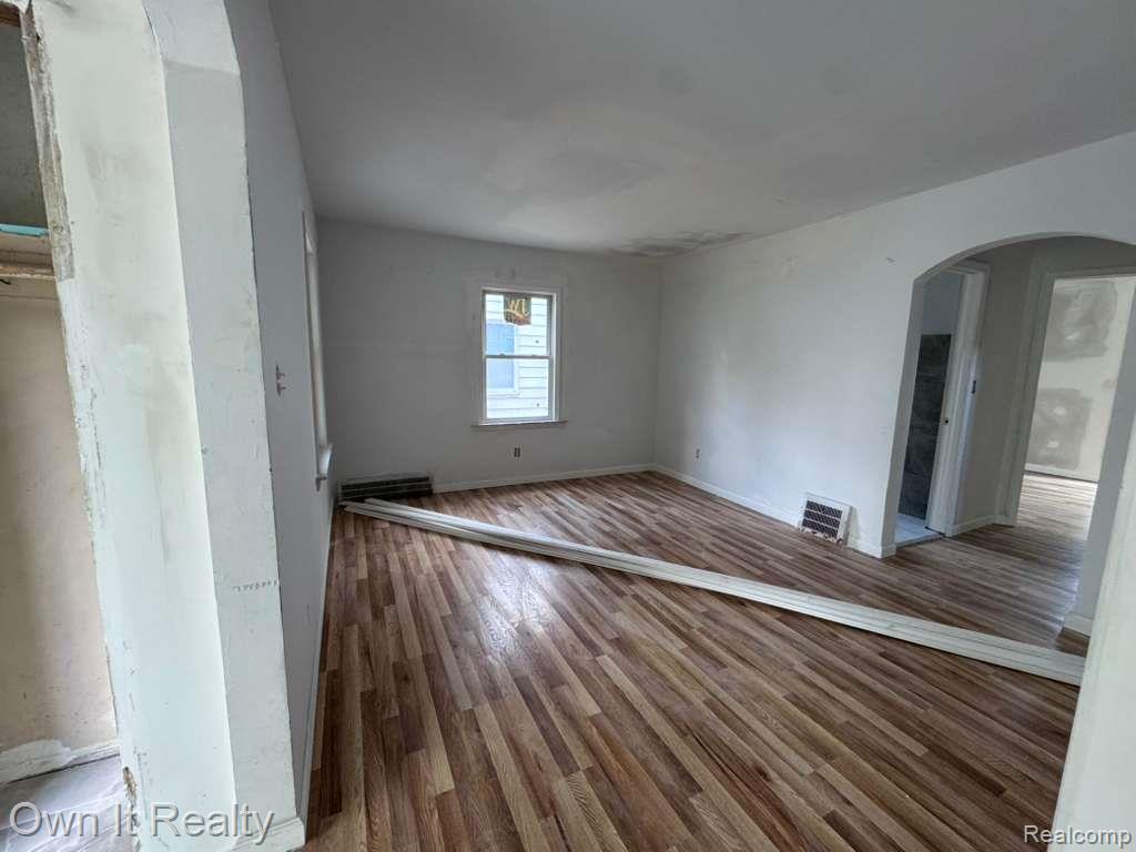 18468 Pierson Street, Detroit, MI 48219 — Photo 3