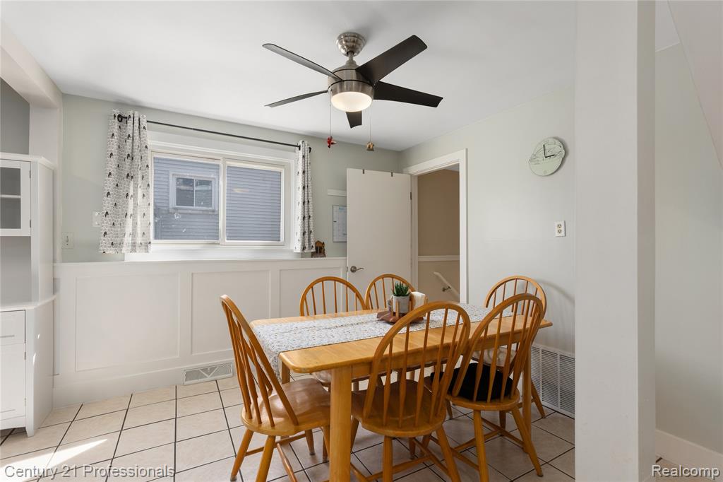 5404 Drayton Road, Clarkston, MI — Photo 15