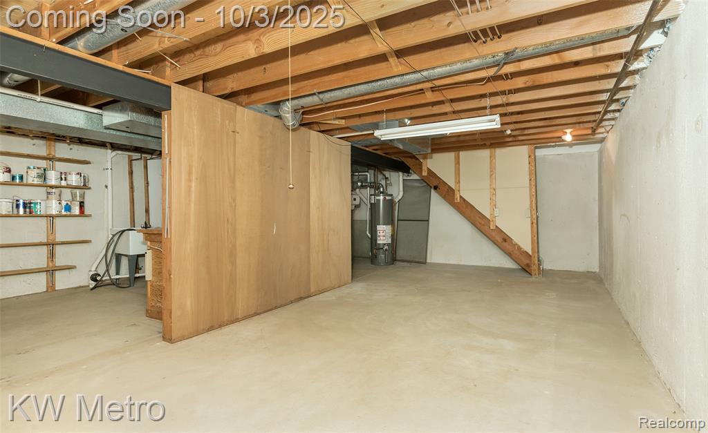 435 Thornridge Court, Rochester Hills, MI 48307 — Photo 39