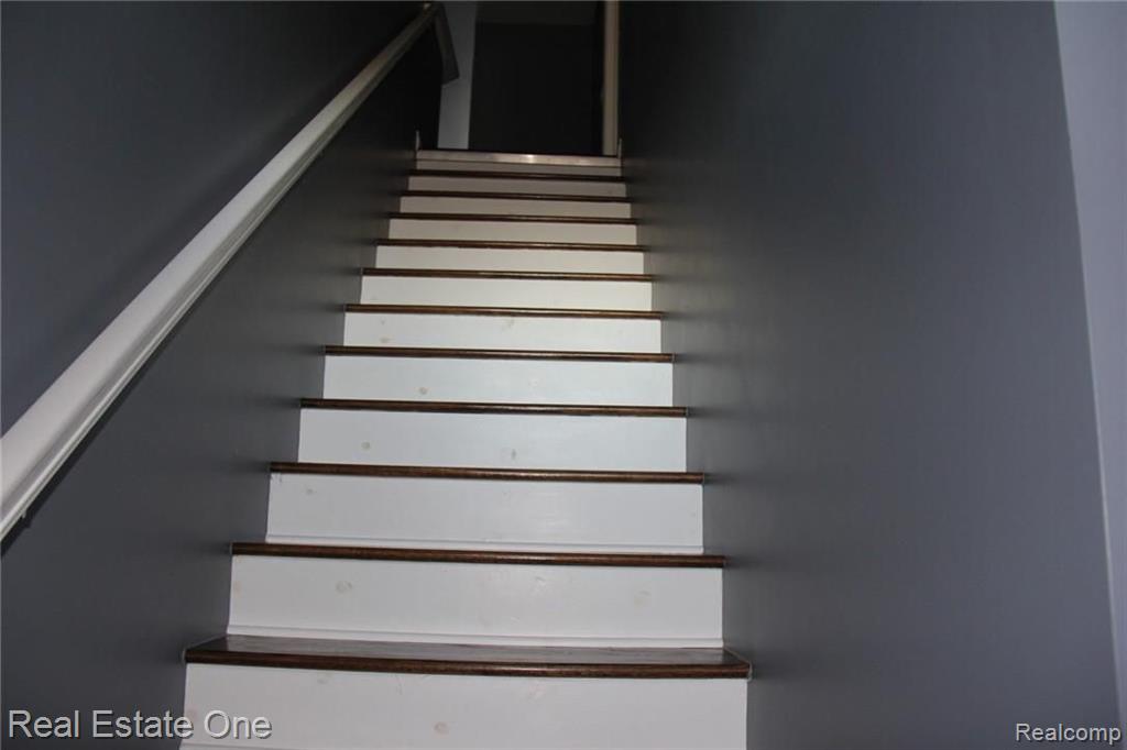 45435 N STONEWOOD Road, Canton, MI 48187 — Photo 3