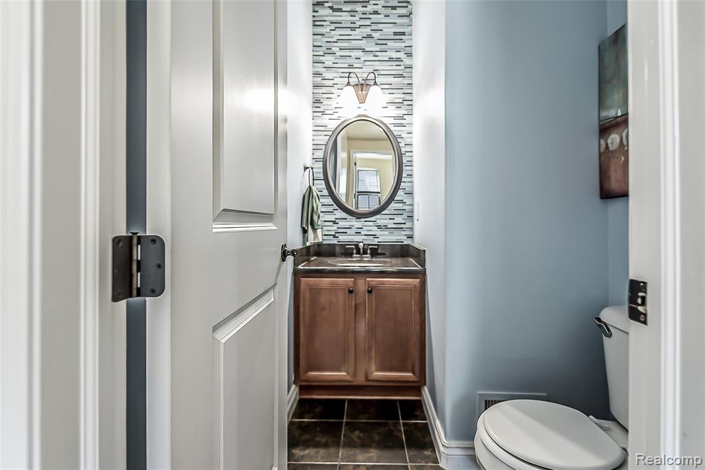 58740 Carriage Lane, South Lyon, MI 48178 — Photo 13