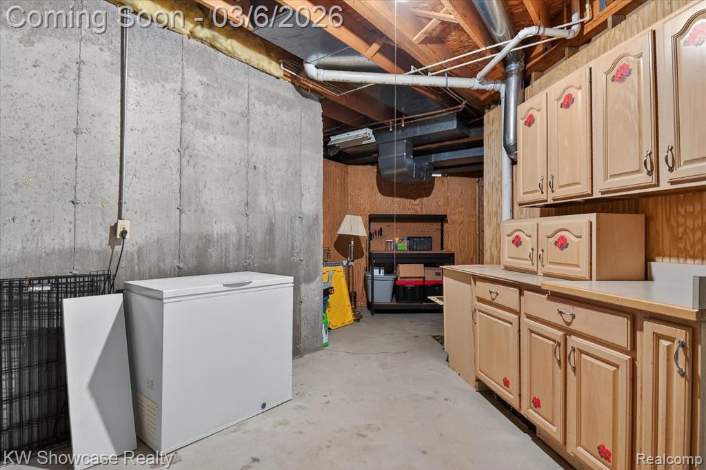 2031 Saint Clair Drive, Highland, MI — Photo 53