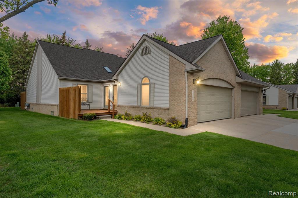 44500 Meadowcreek Lane, Canton, MI 48187 — front exterior