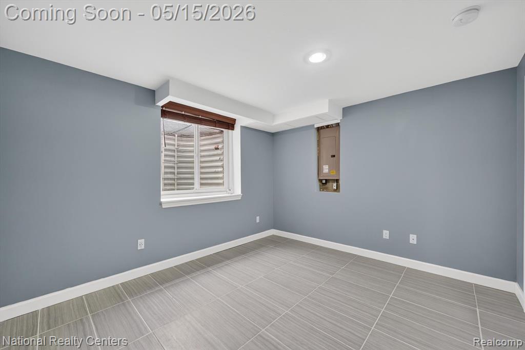 28657 Oakmonte Circle W, New Hudson, MI 48165 — Photo 31