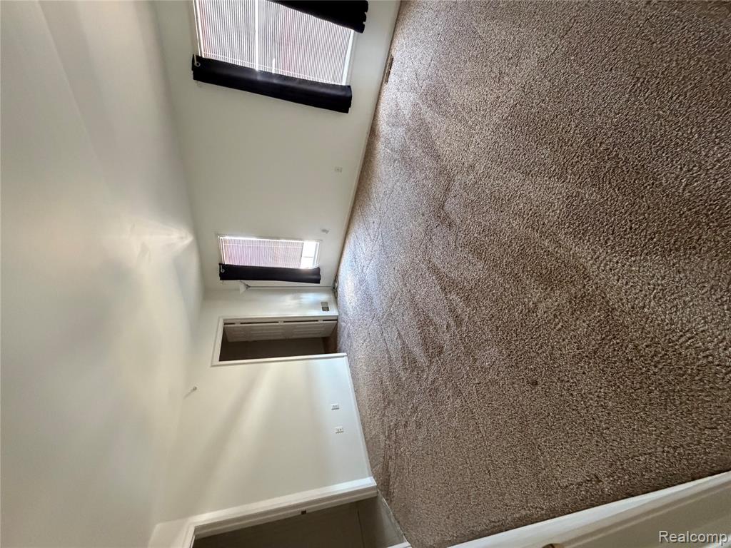 3987 Forester Boulevard, Auburn Hills, MI 48326 — Photo 9