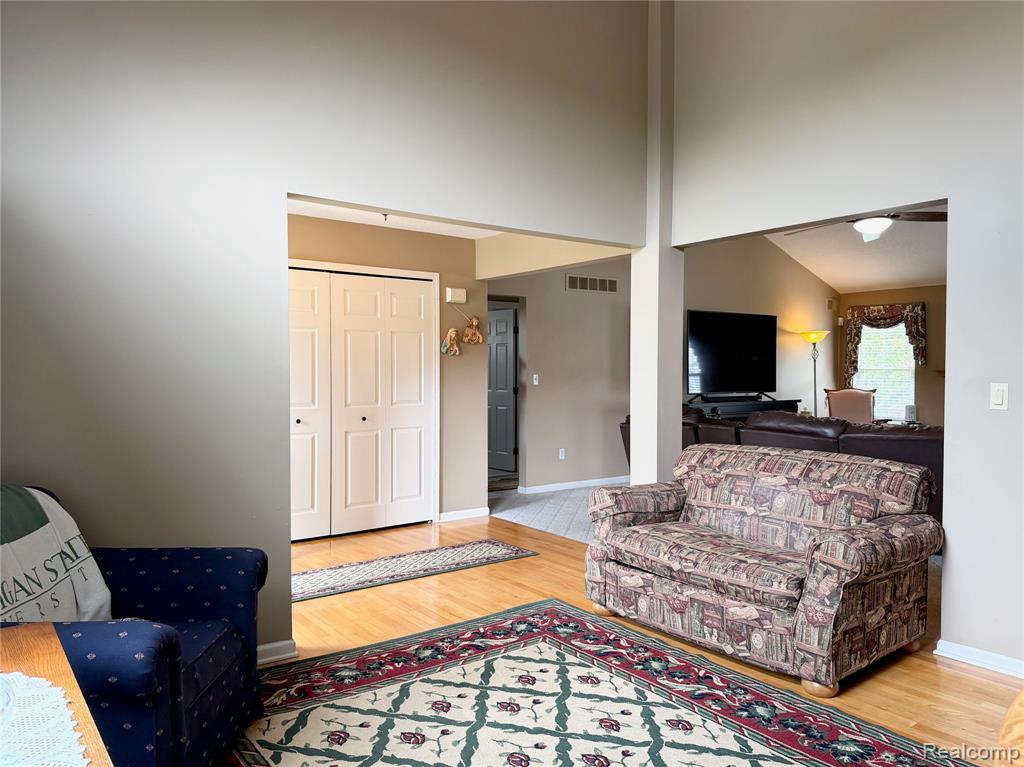 23601 Oakleigh Avenue, Woodhaven, MI 48183 — Photo 28