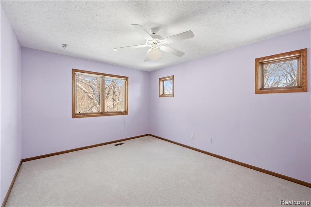 5372 Princeton Court, Brighton, MI 48116 — Photo 23