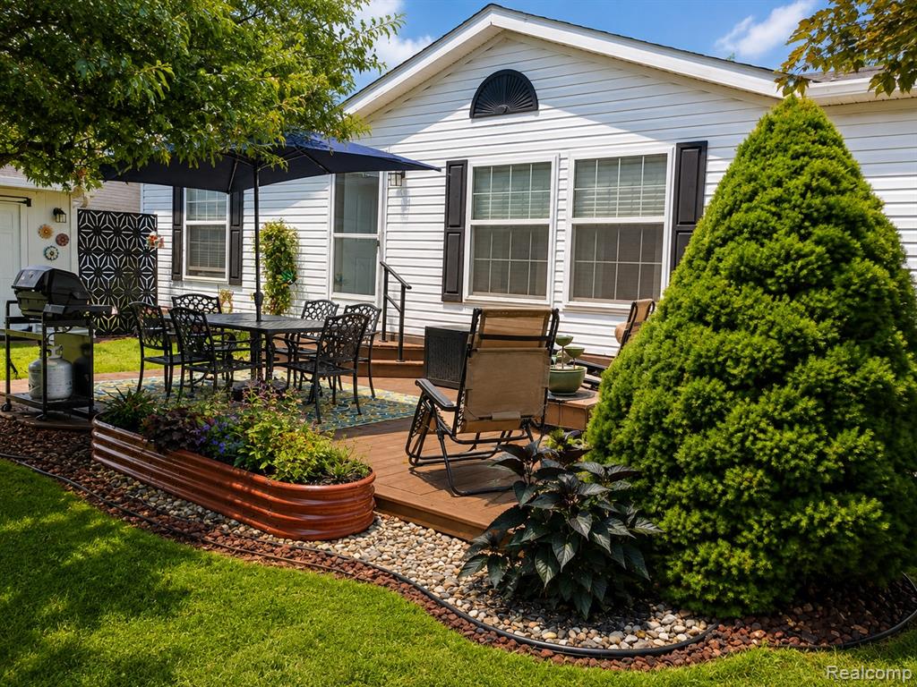 331 Trillum Trail, Oxford, MI 48371