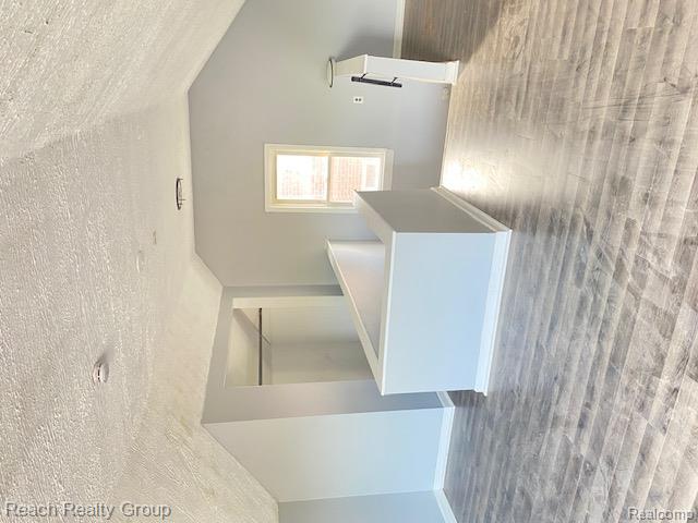 17706 STAHELIN Avenue, Detroit, MI 48219 — Photo 11