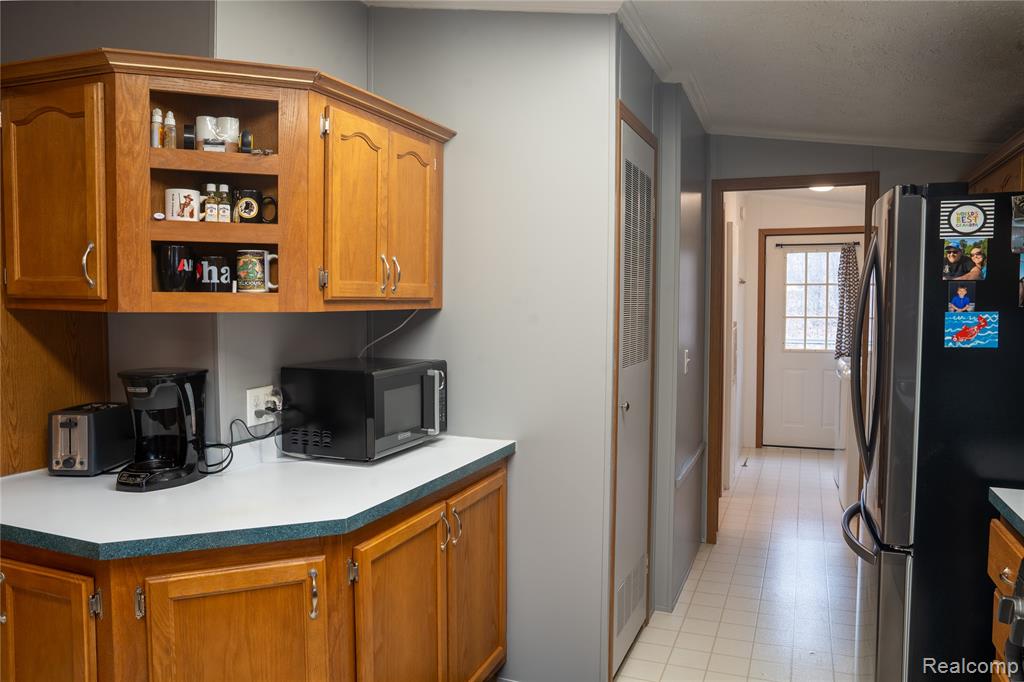 13480 Denver Drive, Hartland, MI 48353 — Photo 11