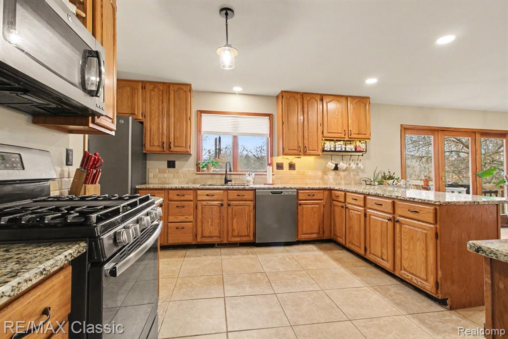 9800 Moon Road, Saline, MI 48176 — Photo 7