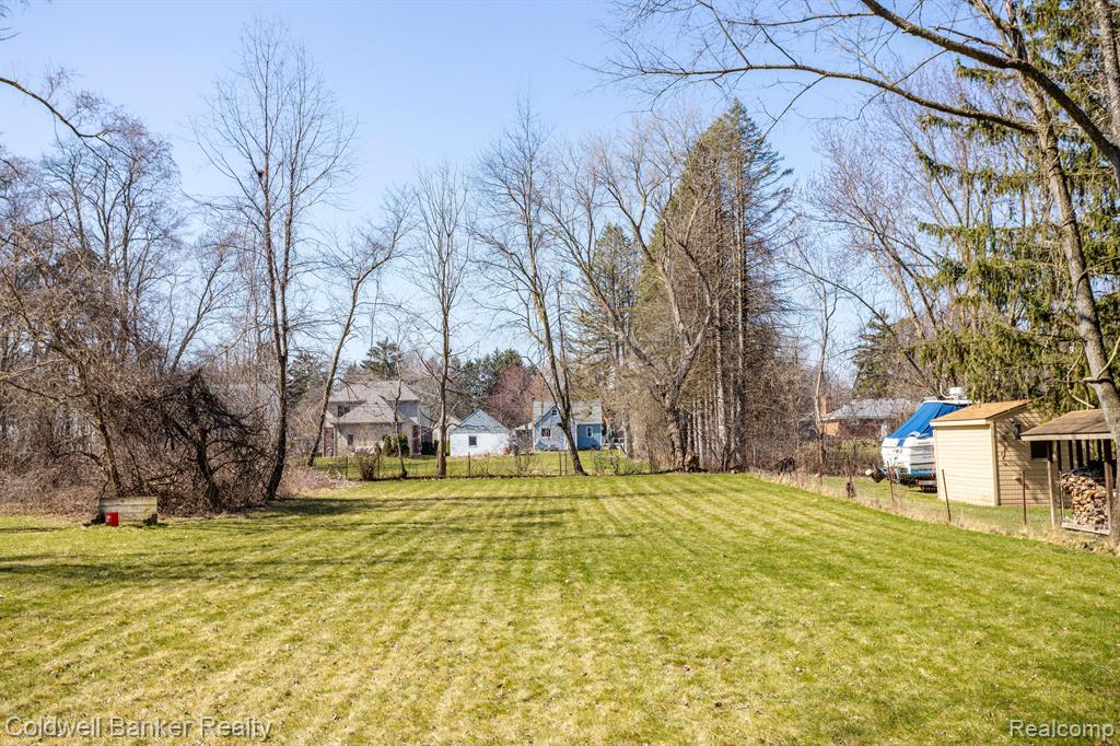 15553 Robinwood Drive, Northville, MI 48170 — Photo 6