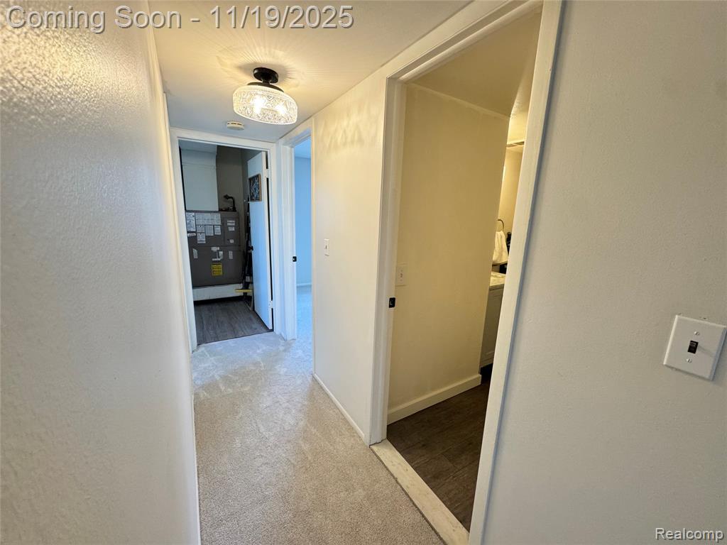 140 Princeton Drive, South Lyon, MI 48178 — Photo 14