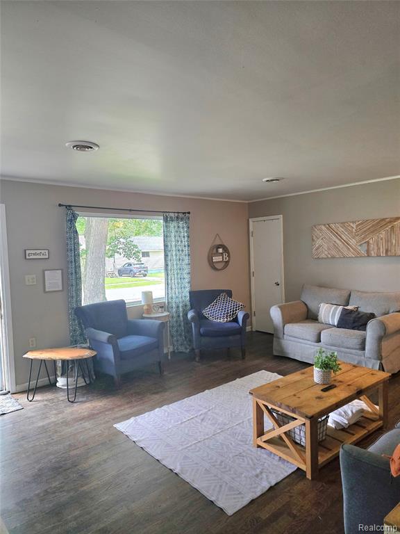 8225 Oak Street, Taylor, MI 48180 — Photo 9