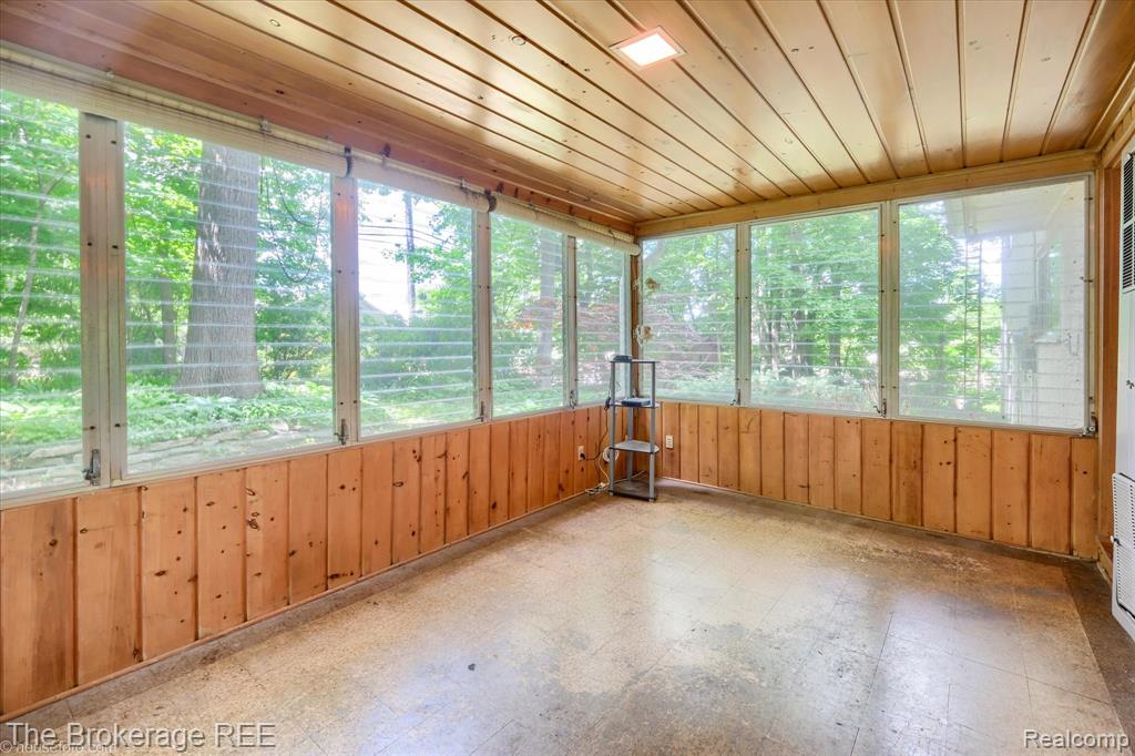 575 Bancroft Street, Imlay City, MI 48444 — Photo 26