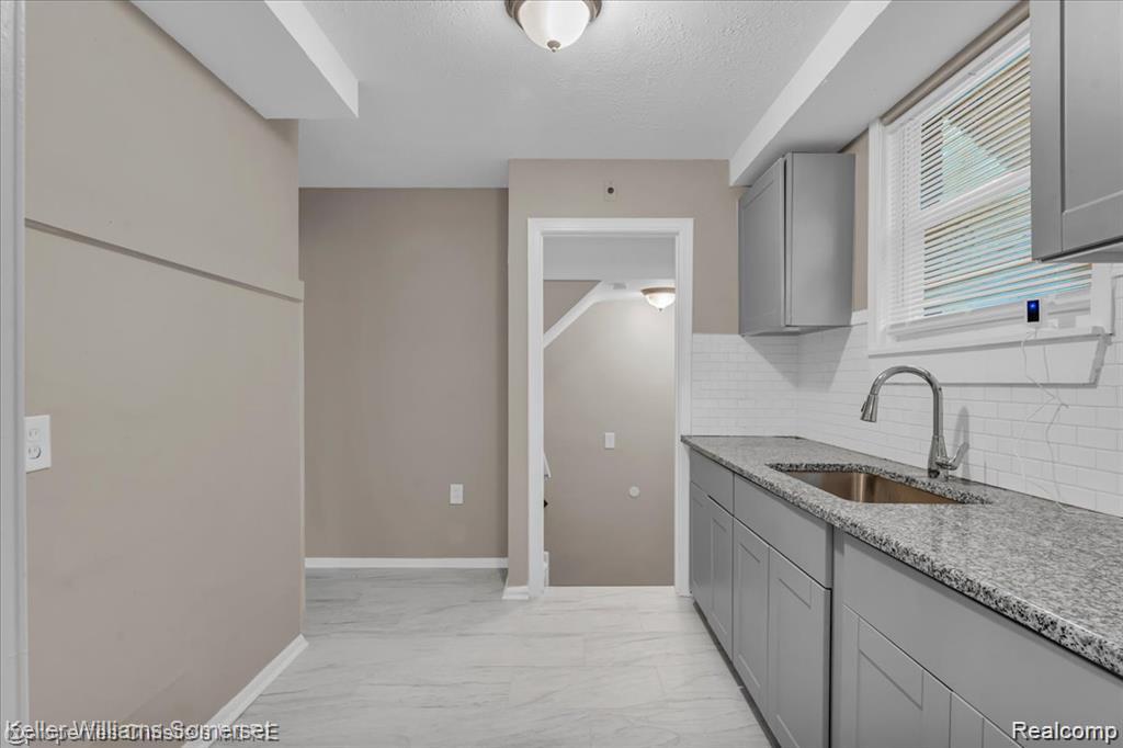 12660 Grandmont Avenue, Detroit, MI 48227 — Photo 5