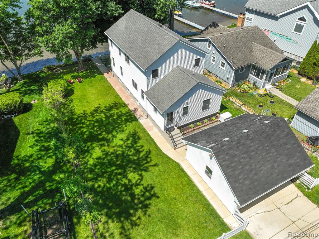 4333 Hunters Drive, Highland, MI 48356 — Photo 8
