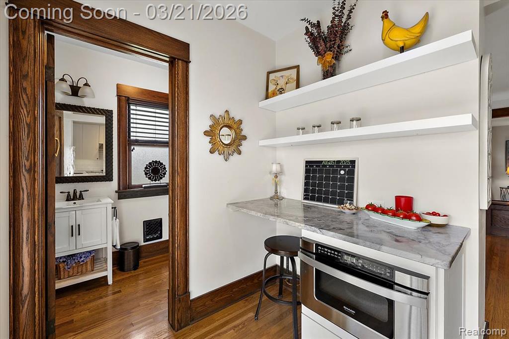 1957 Columbia Road, Berkley, MI 48072 — Photo 20