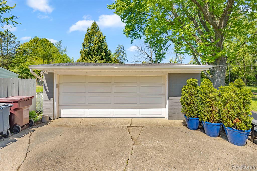 2710 Radcliffe Avenue, Ann Arbor, MI 48104 — Photo 36