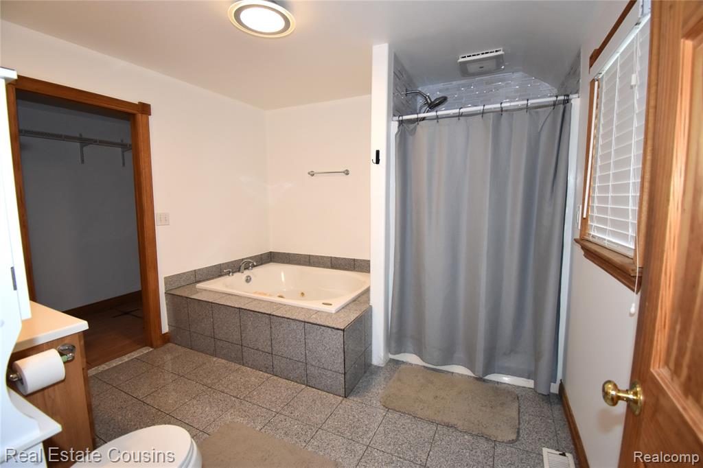 116 Park Street, Gaines Vlg, MI 48436 — Photo 14