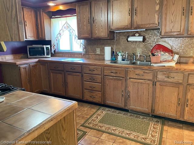 5447 Rensselear, Lapeer, MI 48446 — Photo 5