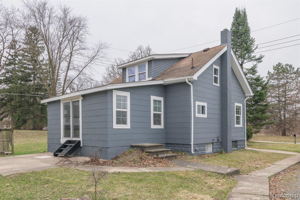 4941 S HILL Road, Milford, MI 48381 — Photo 2
