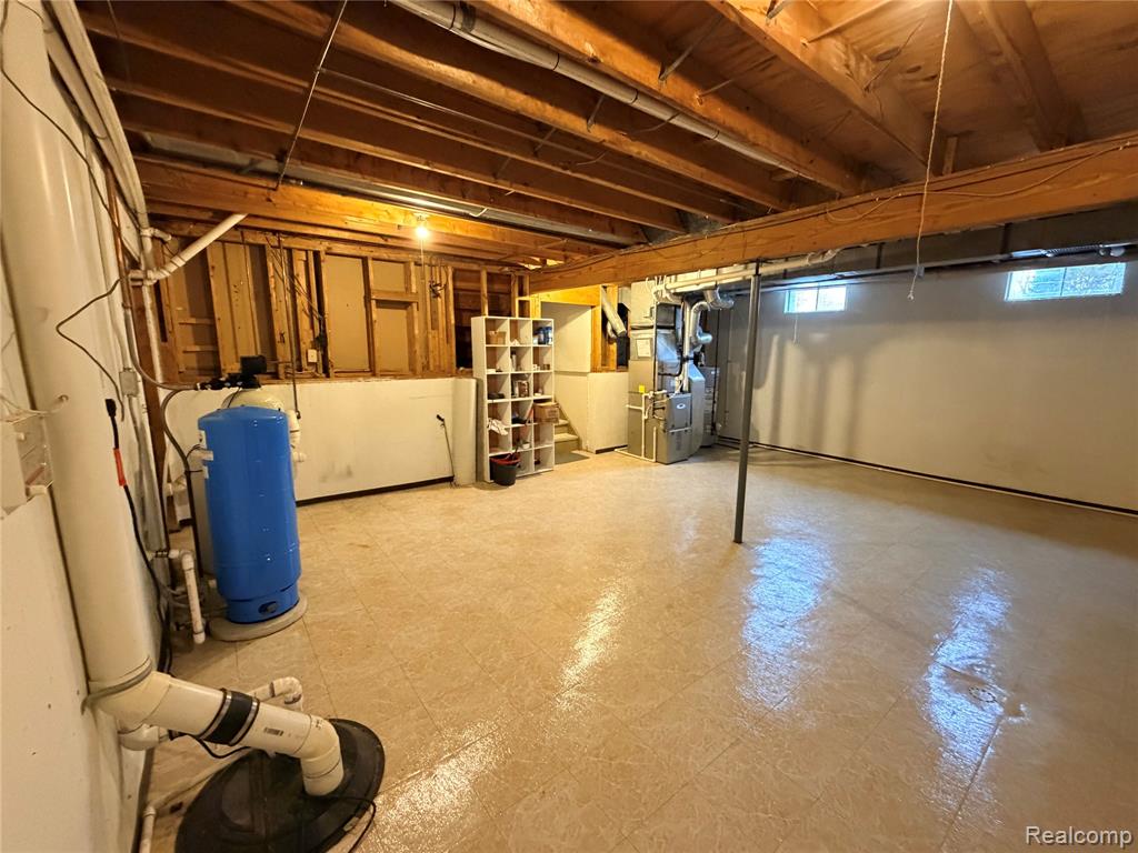 5376 Owosso Road, Fowlerville, MI 48836 — Photo 20