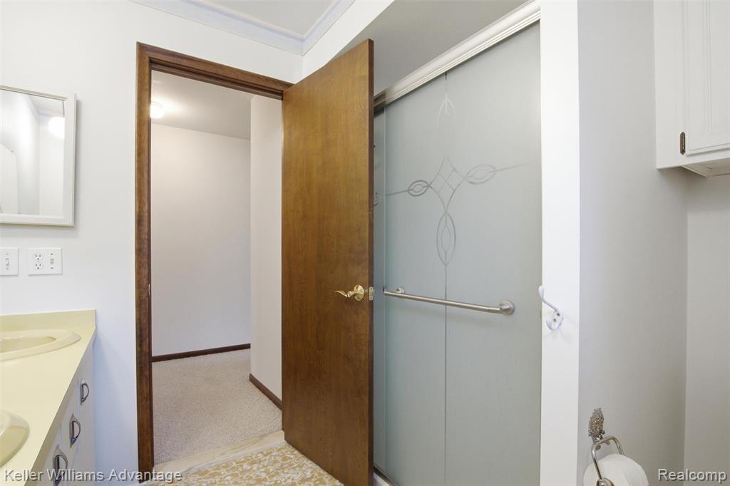 7670 7 Mile Road, Northville, MI, 48167