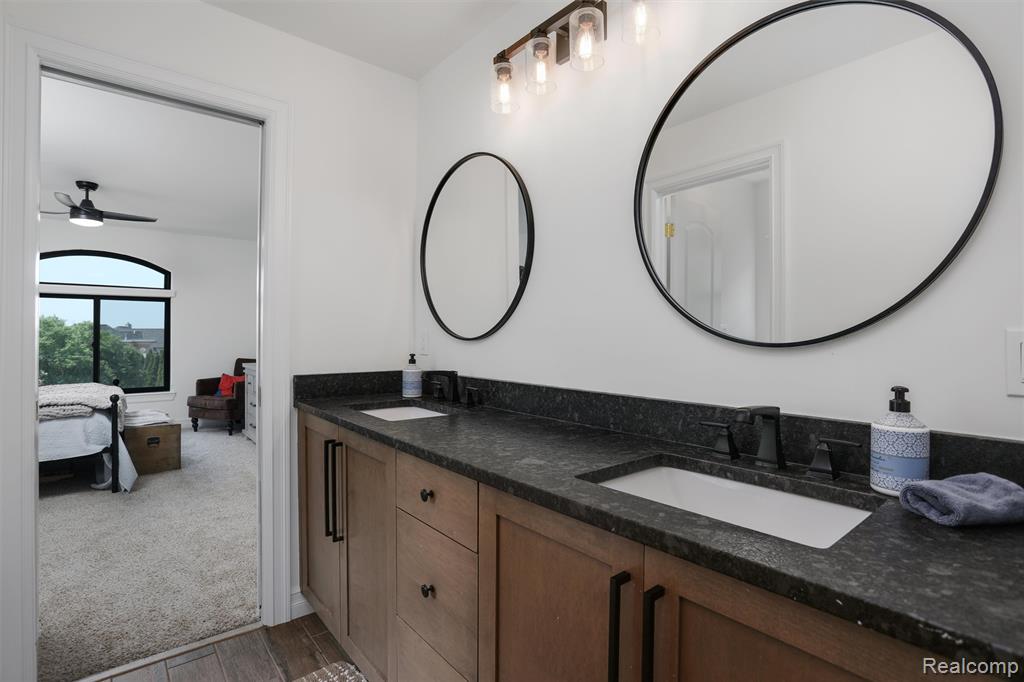 2584 Heights View Court, Rochester, MI 48306 — Photo 34