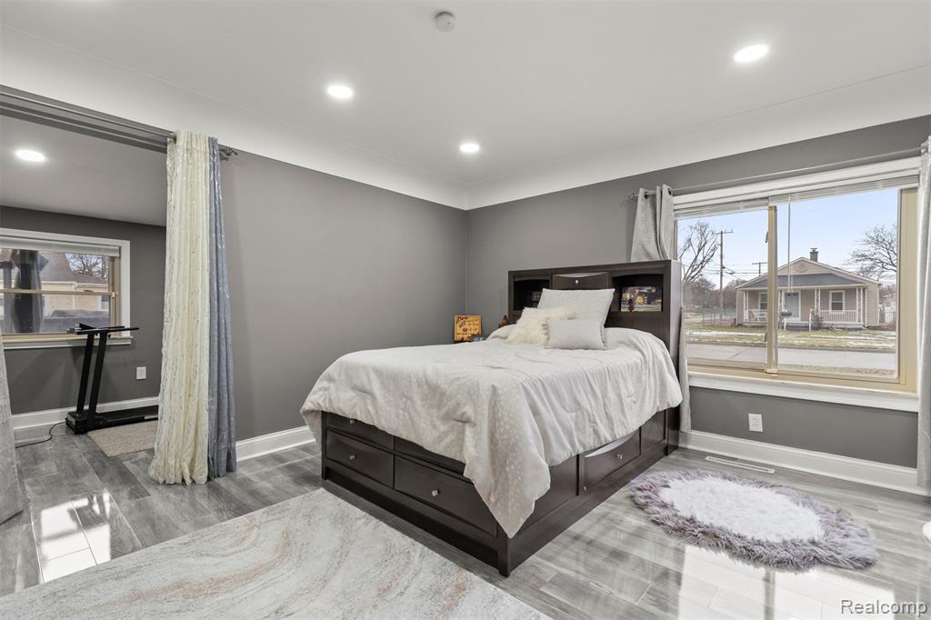 4221 Campbell Street, Dearborn Heights, MI 48125 — Photo 22
