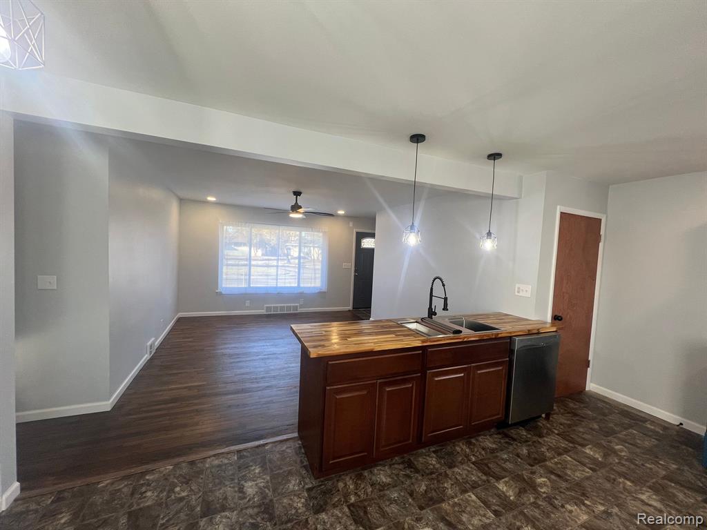 6038 NATCHEZ Drive, Mount Morris, MI 48458 — Photo 20