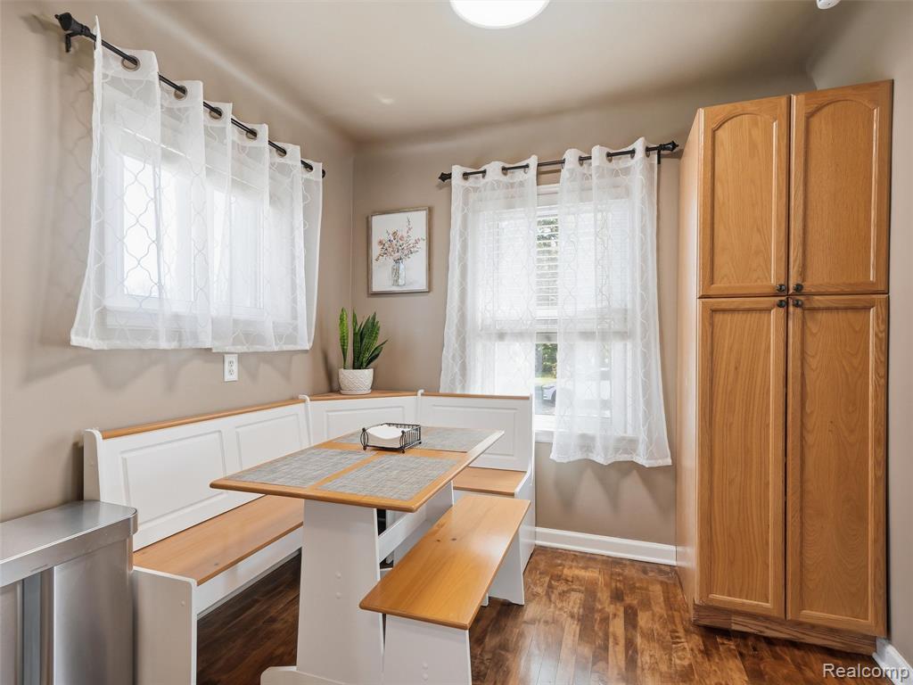 433 Dewey Street, Royal Oak, MI 48067 — Photo 7