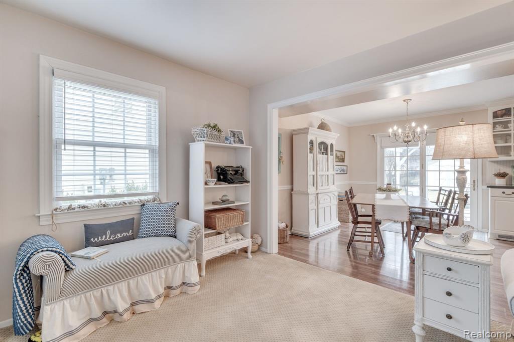 4855 CAROL Drive, Troy, MI 48085 — Photo 8