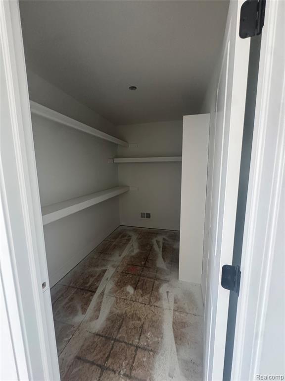 24314 Sawgrass Drive, Macomb, MI 48042 — Photo 14