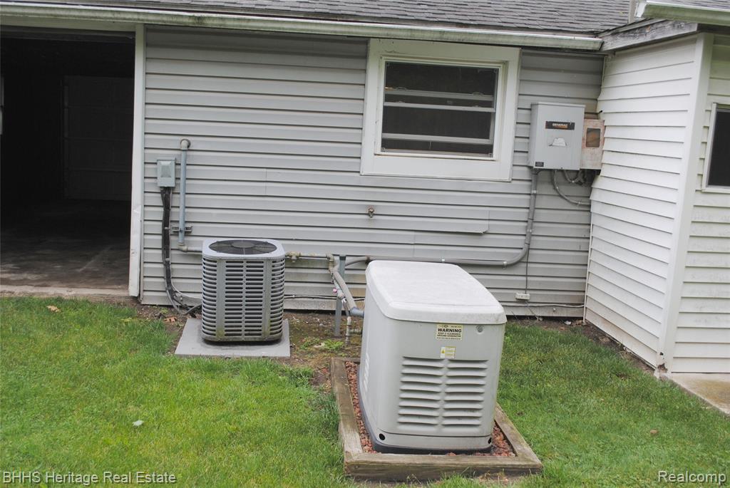4080 Potts Road, Fowlerville, MI 48836 — Photo 7