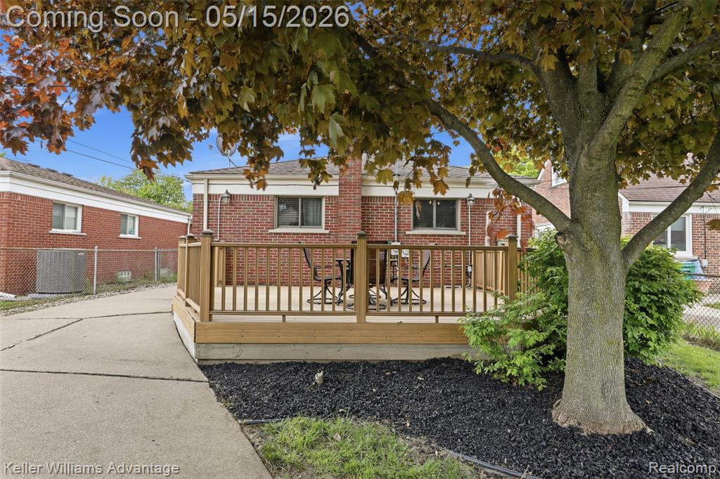 6018 Arcola Street, Garden City, MI — Photo 24