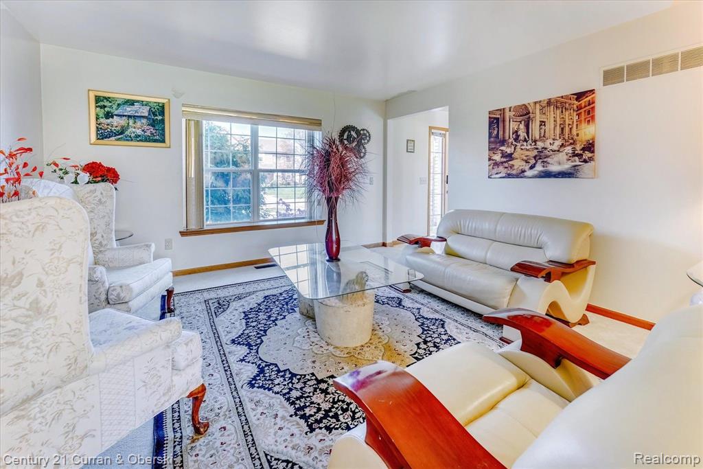 43563 Lotus Drive, Canton, MI 48188 — Photo 10