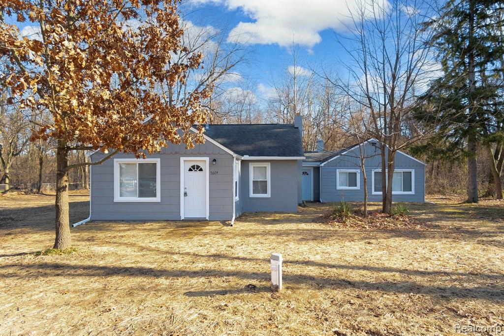 5604 BLACKMOOR Street, Commerce Twp, MI 48382 — Photo 18