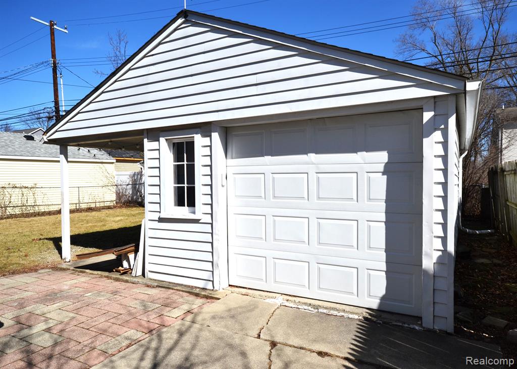 4082 ROYAL Avenue, Berkley, MI 48072 — Photo 27