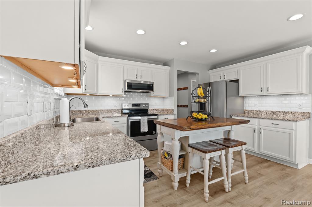 4201 JUDITH Court, Linden, MI 48451 — Photo 12