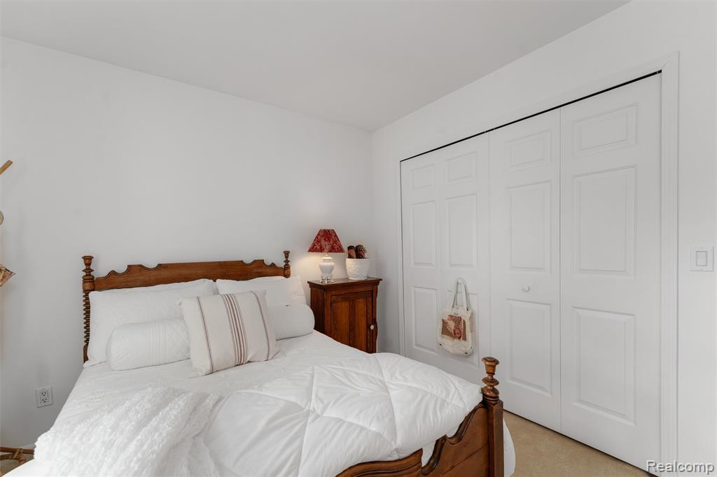 44500 Meadowcreek Lane, Canton, MI 48187 — Photo 25
