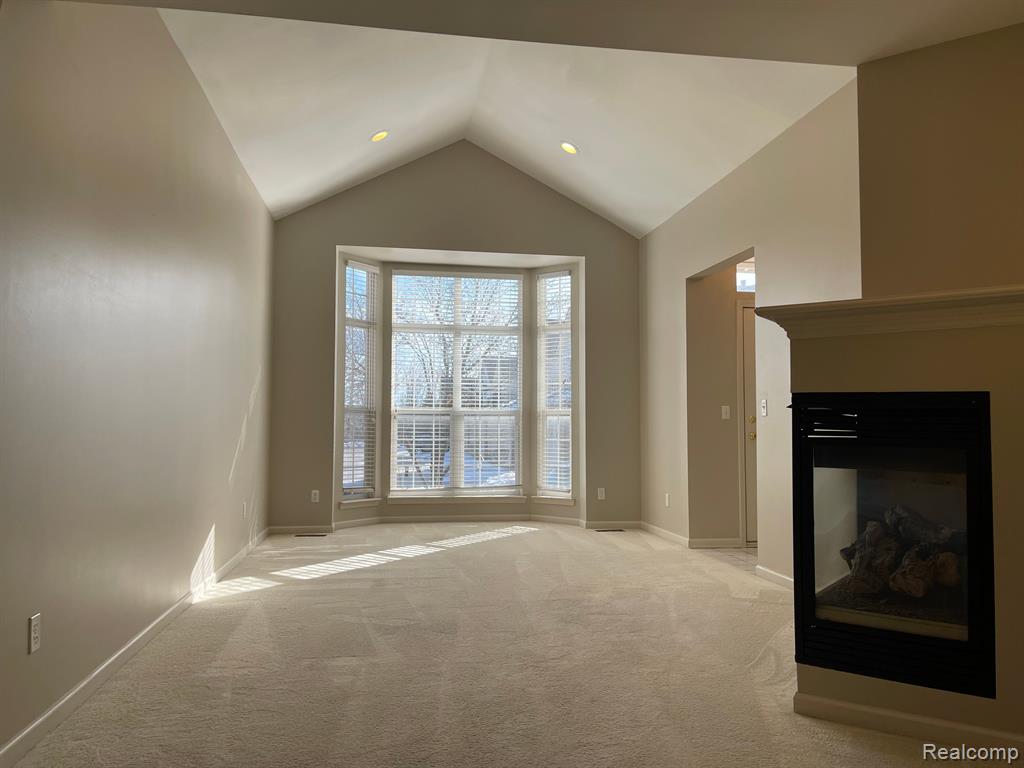 9102 ALEXA Drive, Walled Lake, MI 48390 — Photo 2