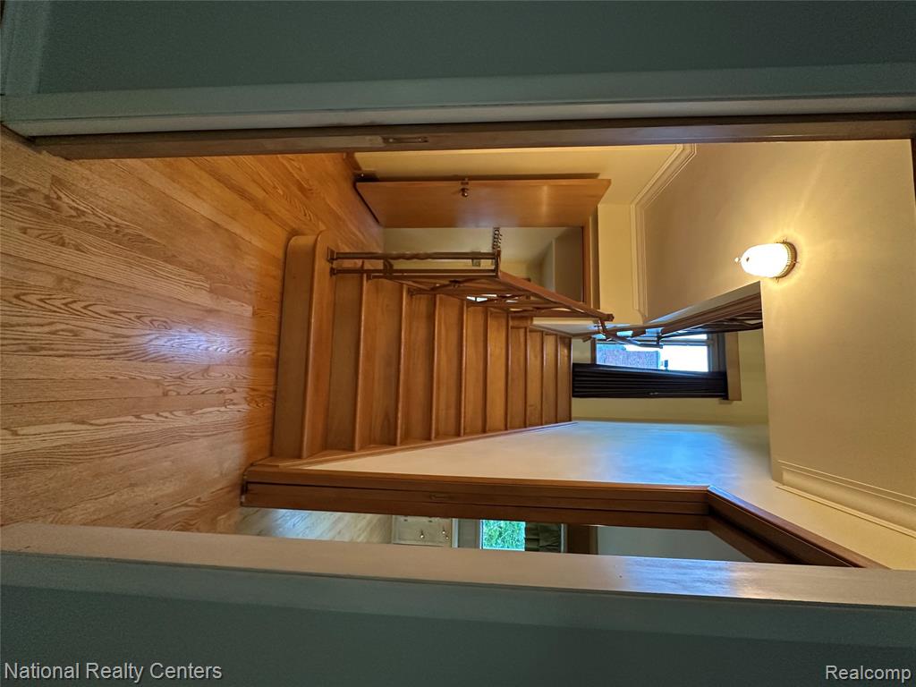 821 Pemberton Road, Grosse Pointe, MI 48230 — Photo 26