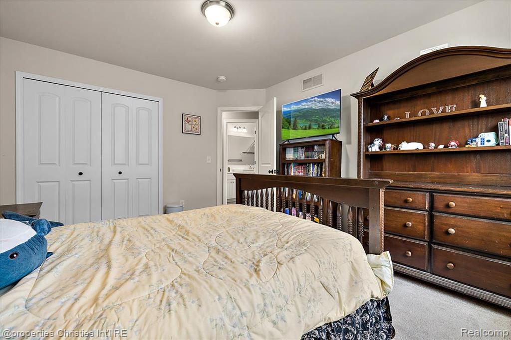 55745 Worlington Lane, South Lyon, MI 48178 — Photo 27