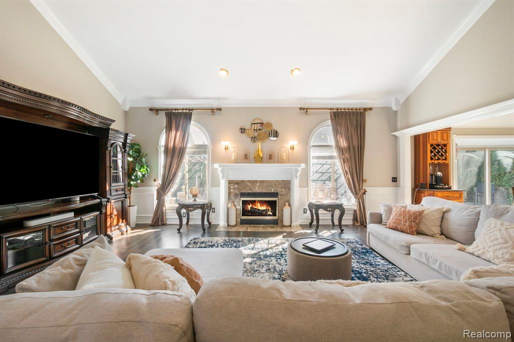 51246 Woodside Drive, Macomb, MI 48042 — Photo 6
