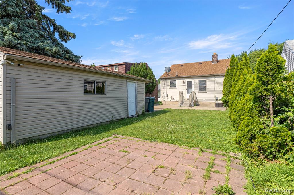 4632 Chovin Street, Dearborn, MI 48126 — Photo 31